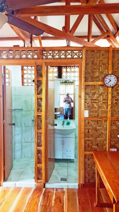 Mj Room Rental Mahogany Dauis エクステリア 写真